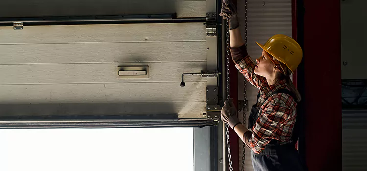 Addressing Common Garage Door Stoppage Issues in Raytown, MO