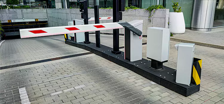 Custom Gate Design & Integration Raytown